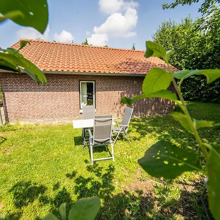 Welcoming Mansion Near The Forest Beesel